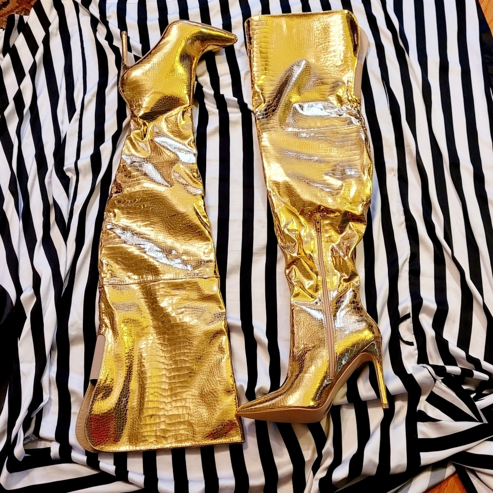 New In Box Gold Drama Queen Over The Knee Boot Sz 7 - Picture 11 of 16